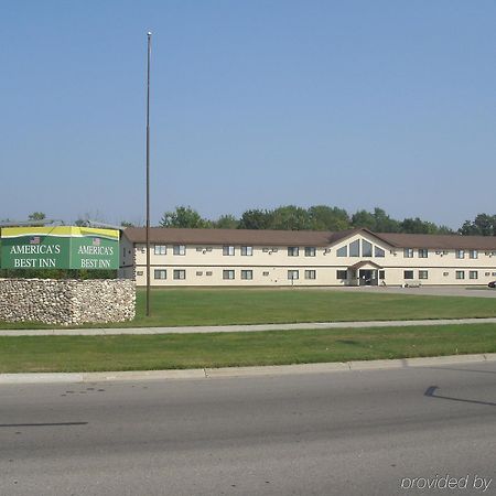 Amerivu Inn Warroad Exterior photo
